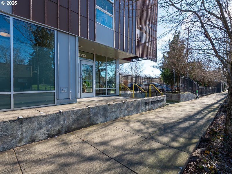 3970 N Interstate Ave, Unit 208, Portland, OR 97227 Main Photo