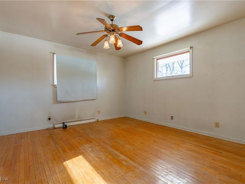 1945 Fairbrook Avenue NE, East Canton, OH 44730 Photo 17