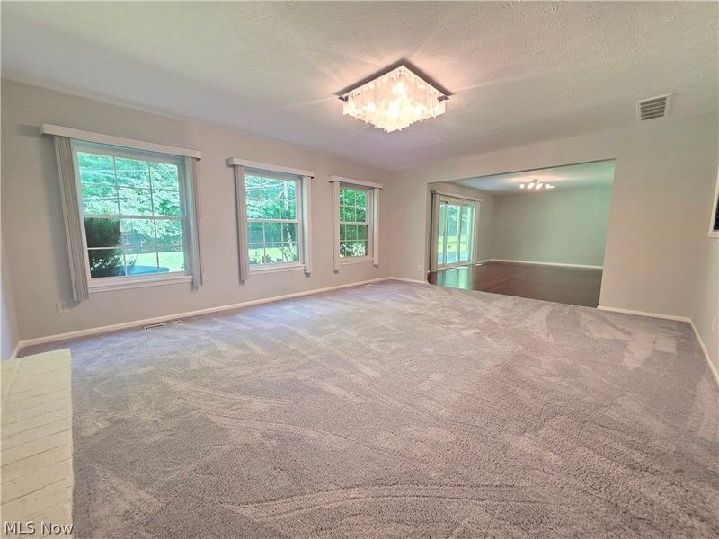 6960 Carriage Hill Drive, Brecksville, OH 44141 Photo 11