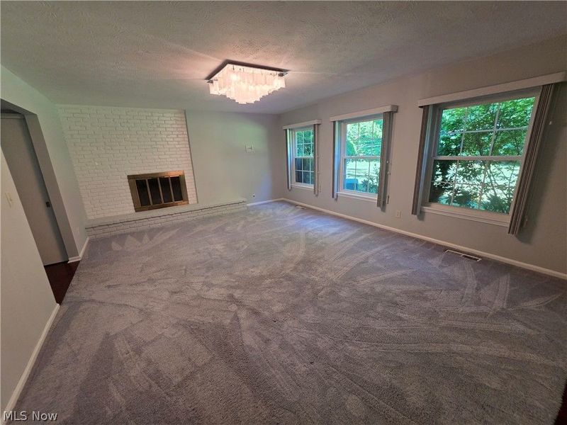 6960 Carriage Hill Drive, Brecksville, OH 44141 Photo 12
