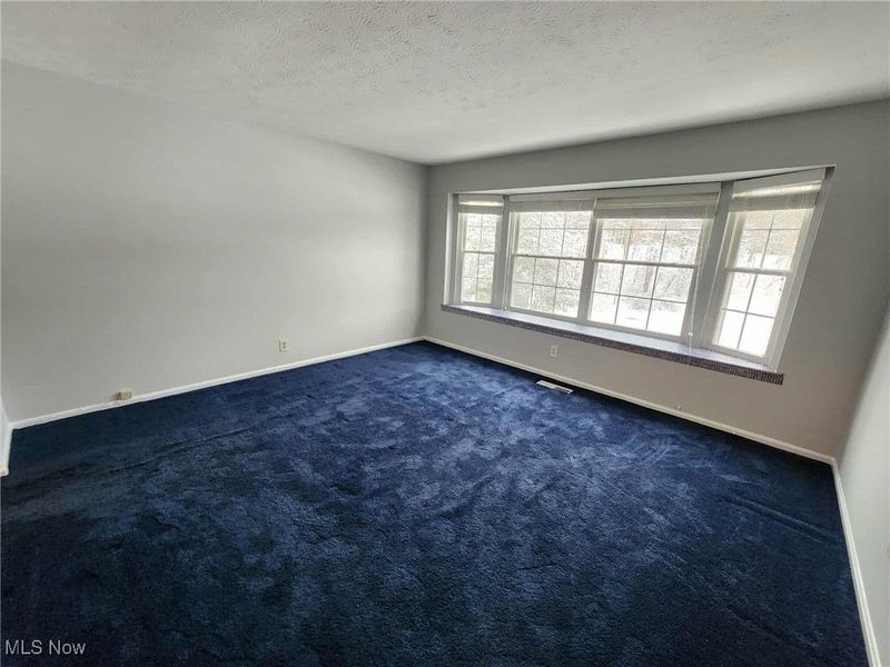 6960 Carriage Hill Drive, Brecksville, OH 44141 Photo 20