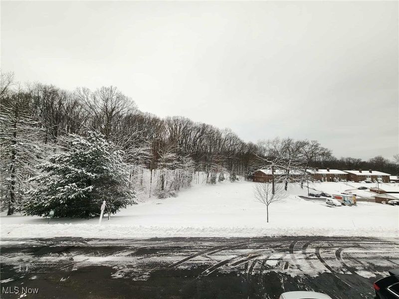 6960 Carriage Hill Drive, Brecksville, OH 44141 Photo 27