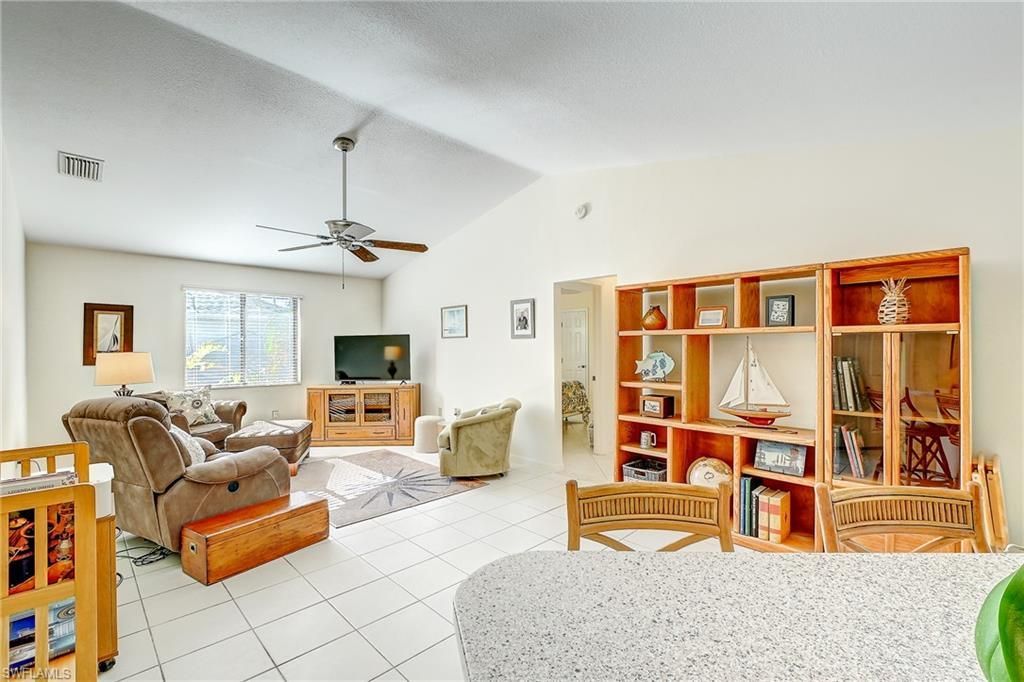 4492 Pine Hill Ct, Saint James City, FL 33956 Photo