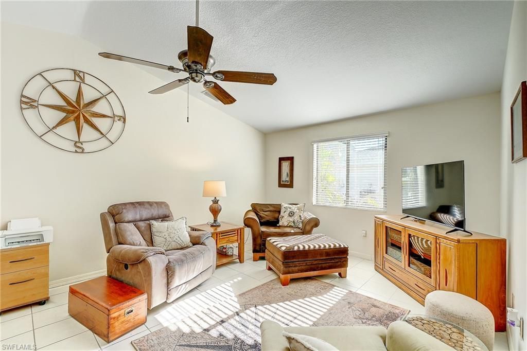 4492 Pine Hill Ct, Saint James City, FL 33956 Photo