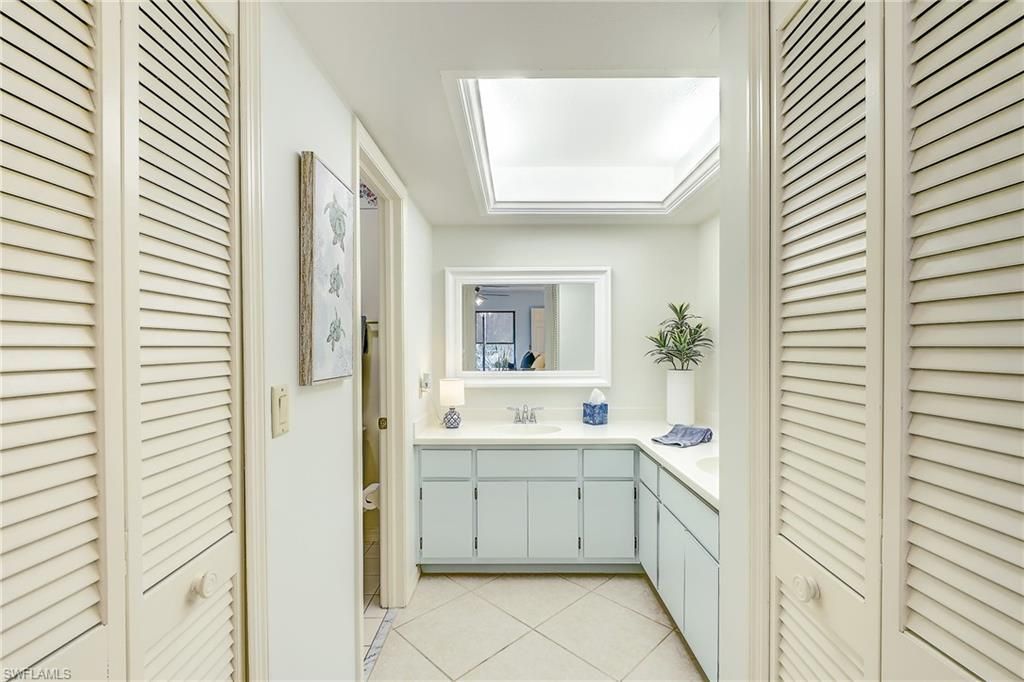 4492 Pine Hill Ct, Saint James City, FL 33956 Photo