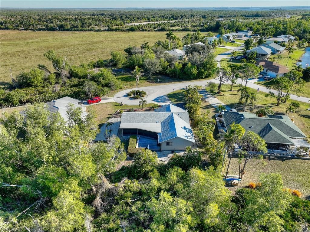 4492 Pine Hill Ct, Saint James City, FL 33956 Photo