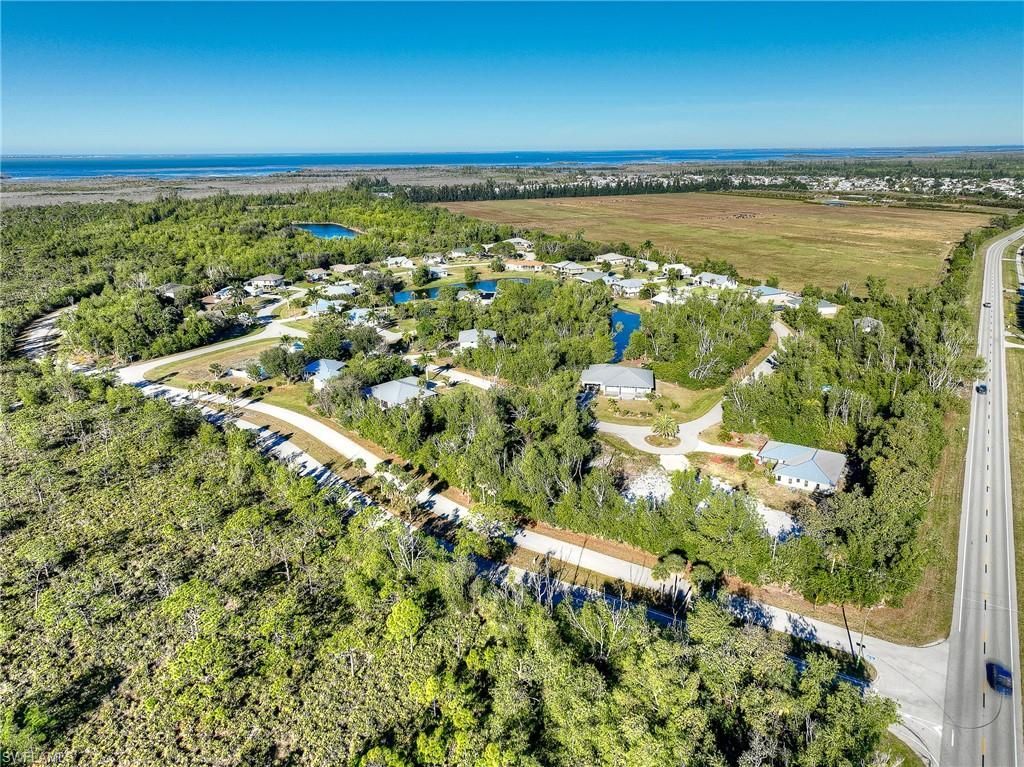 4492 Pine Hill Ct, Saint James City, FL 33956 Photo