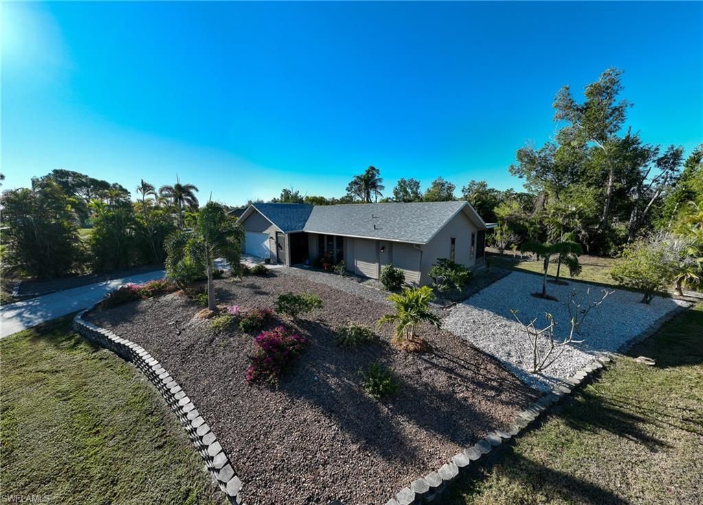 4492 Pine Hill Ct, Saint James City, FL 33956 Photo