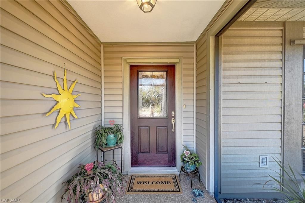 4492 Pine Hill Ct, Saint James City, FL 33956 Photo