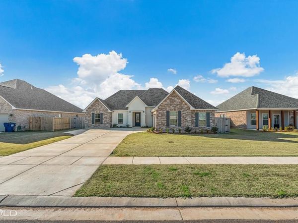 209 Saint Edmunds Way, Bossier City, LA 71111