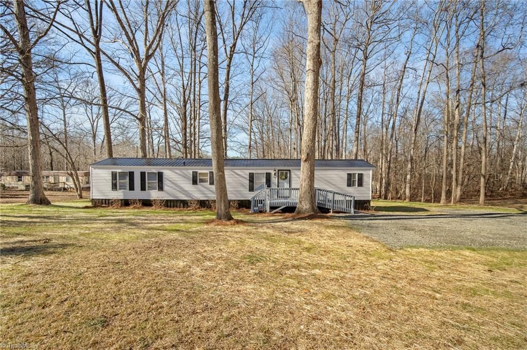 195 Sonora Drive, Advance, NC 27006 Main Photo