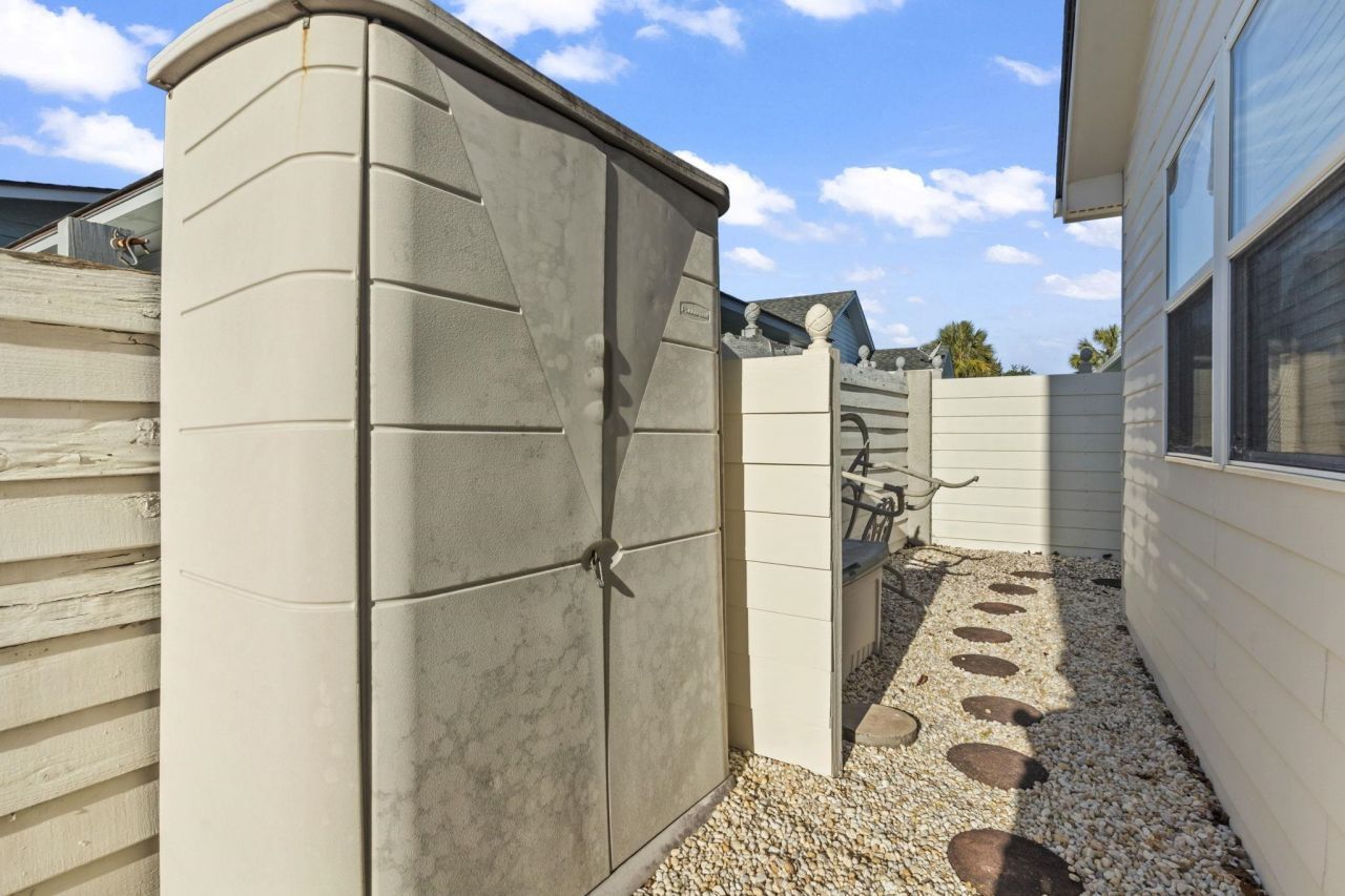 622 Persimmon Ln. Photo 12