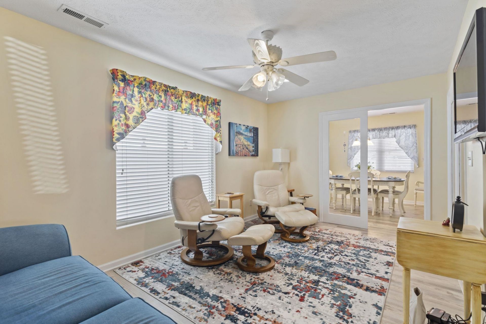 622 Persimmon Ln. Photo 13