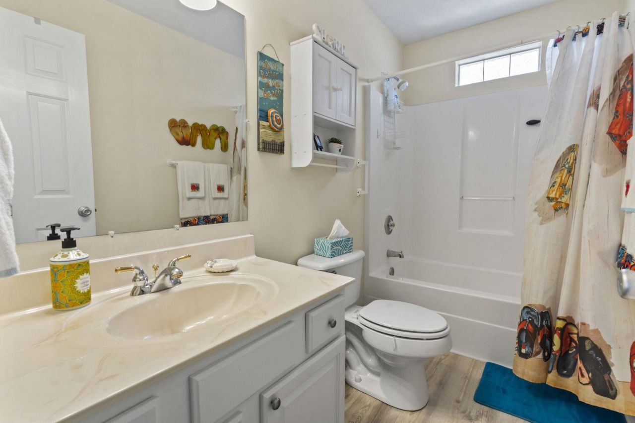 622 Persimmon Ln. Photo 15