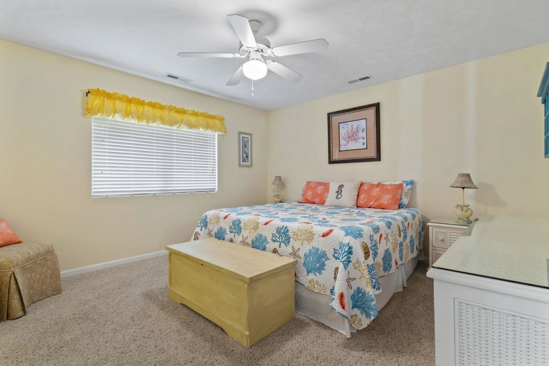 622 Persimmon Ln. Photo 17