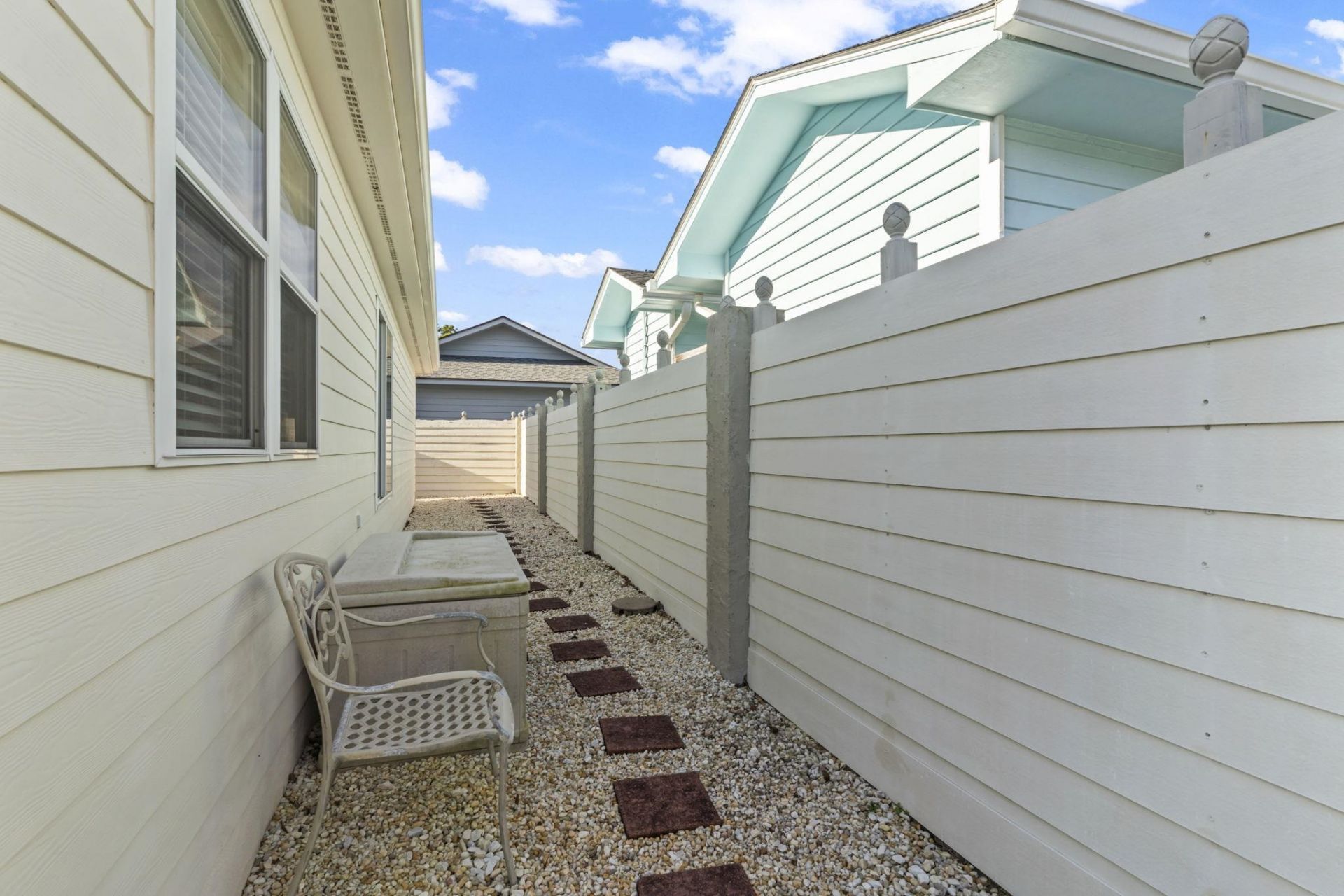 622 Persimmon Ln. Photo 27