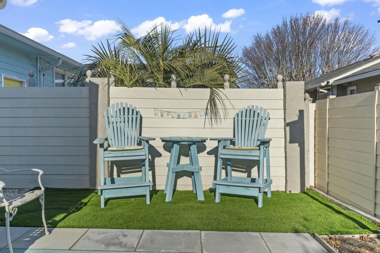 622 Persimmon Ln. Photo 6