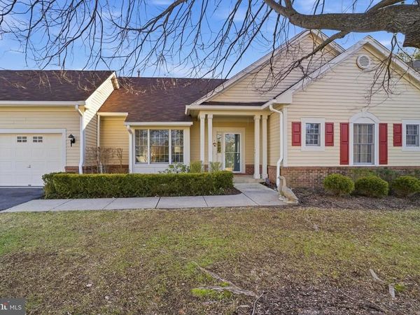 47 HEDGE ROW ROAD, PRINCETON, NJ 08540