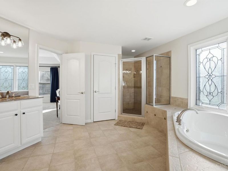 884 River Forest Drive, Hamilton Twp, OH 45039 Photo 35