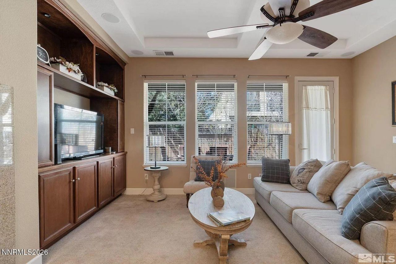 10885 Pentwater Drive, Reno, NV 89521 Photo