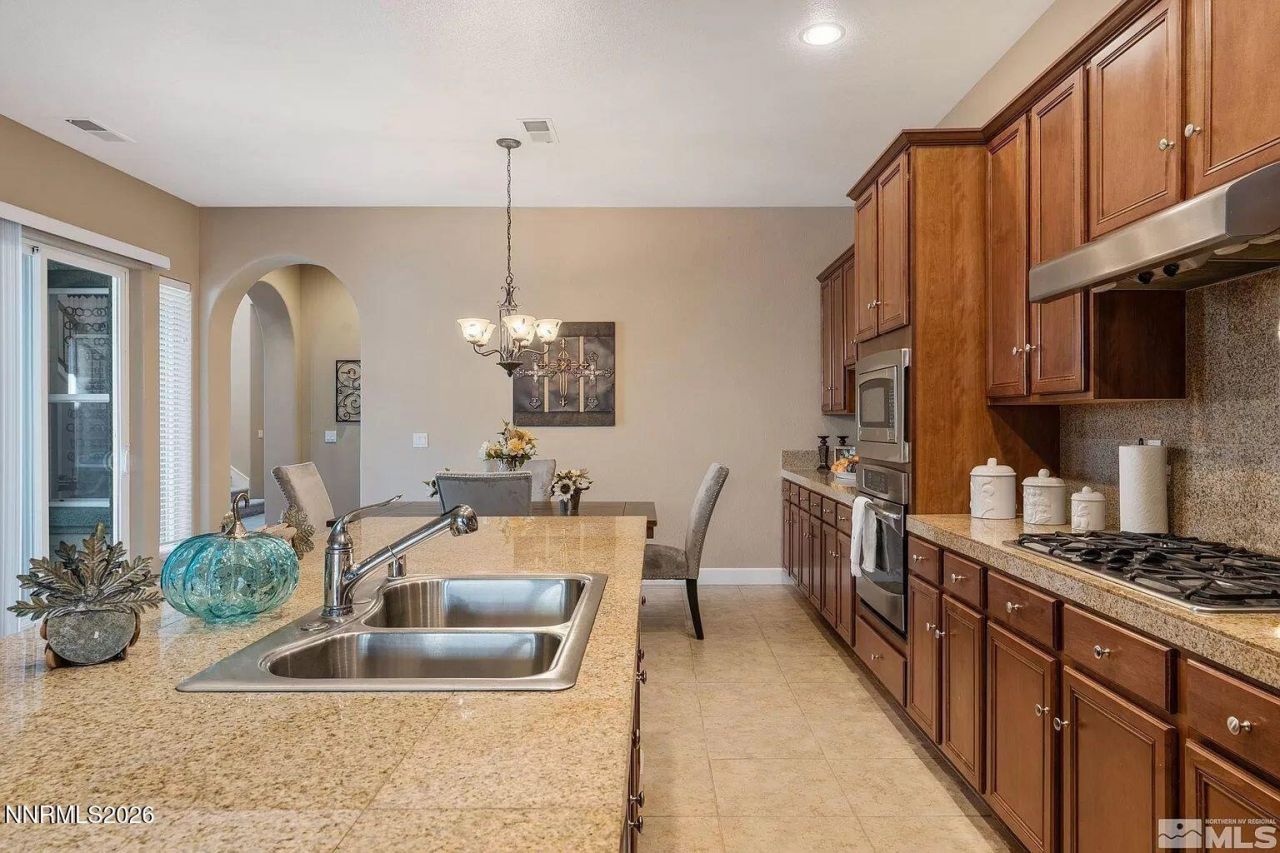 10885 Pentwater Drive, Reno, NV 89521 Photo