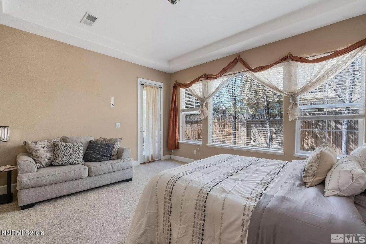 10885 Pentwater Drive, Reno, NV 89521 Photo