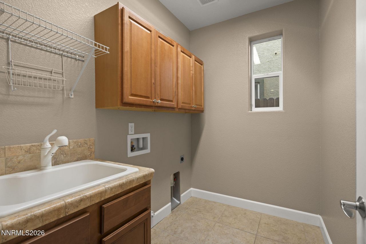 10885 Pentwater Drive, Reno, NV 89521 Photo