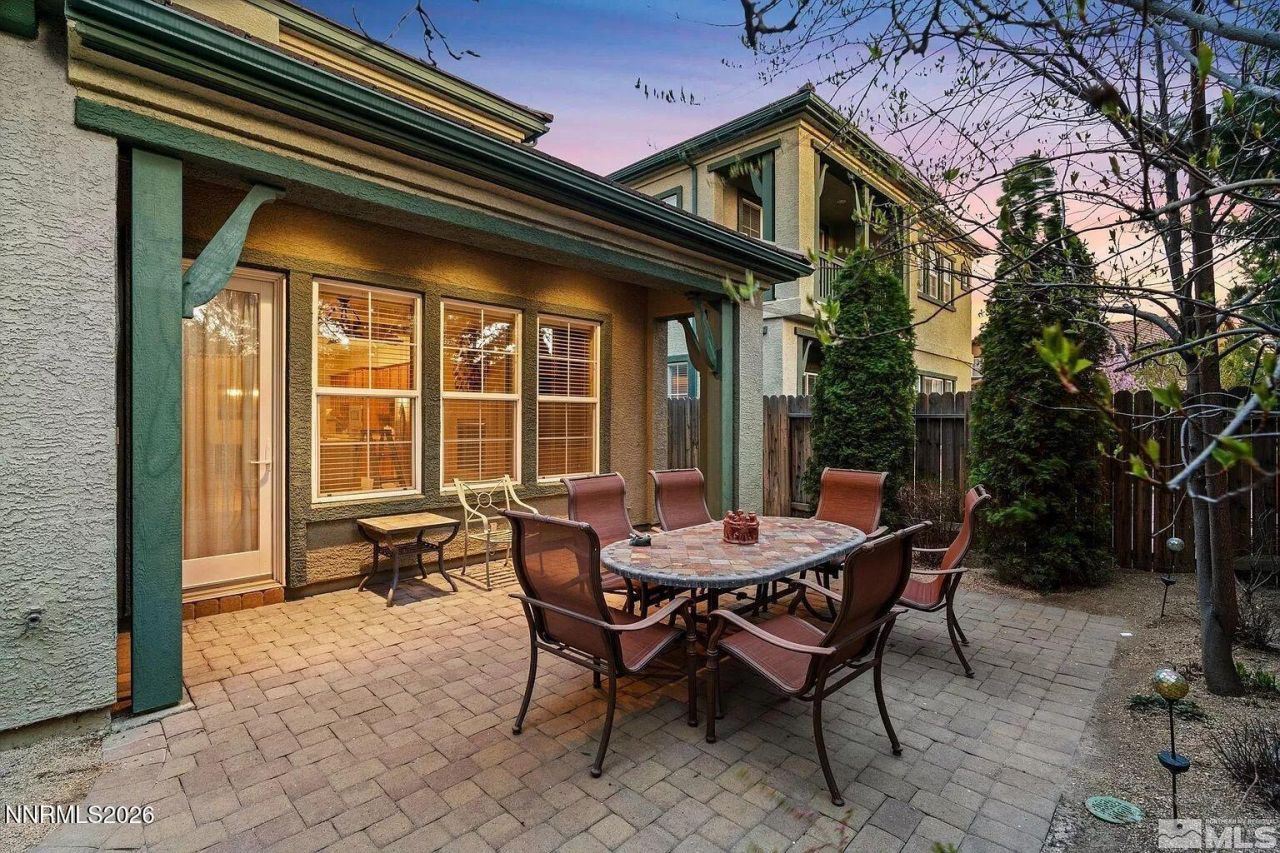 10885 Pentwater Drive, Reno, NV 89521 Photo