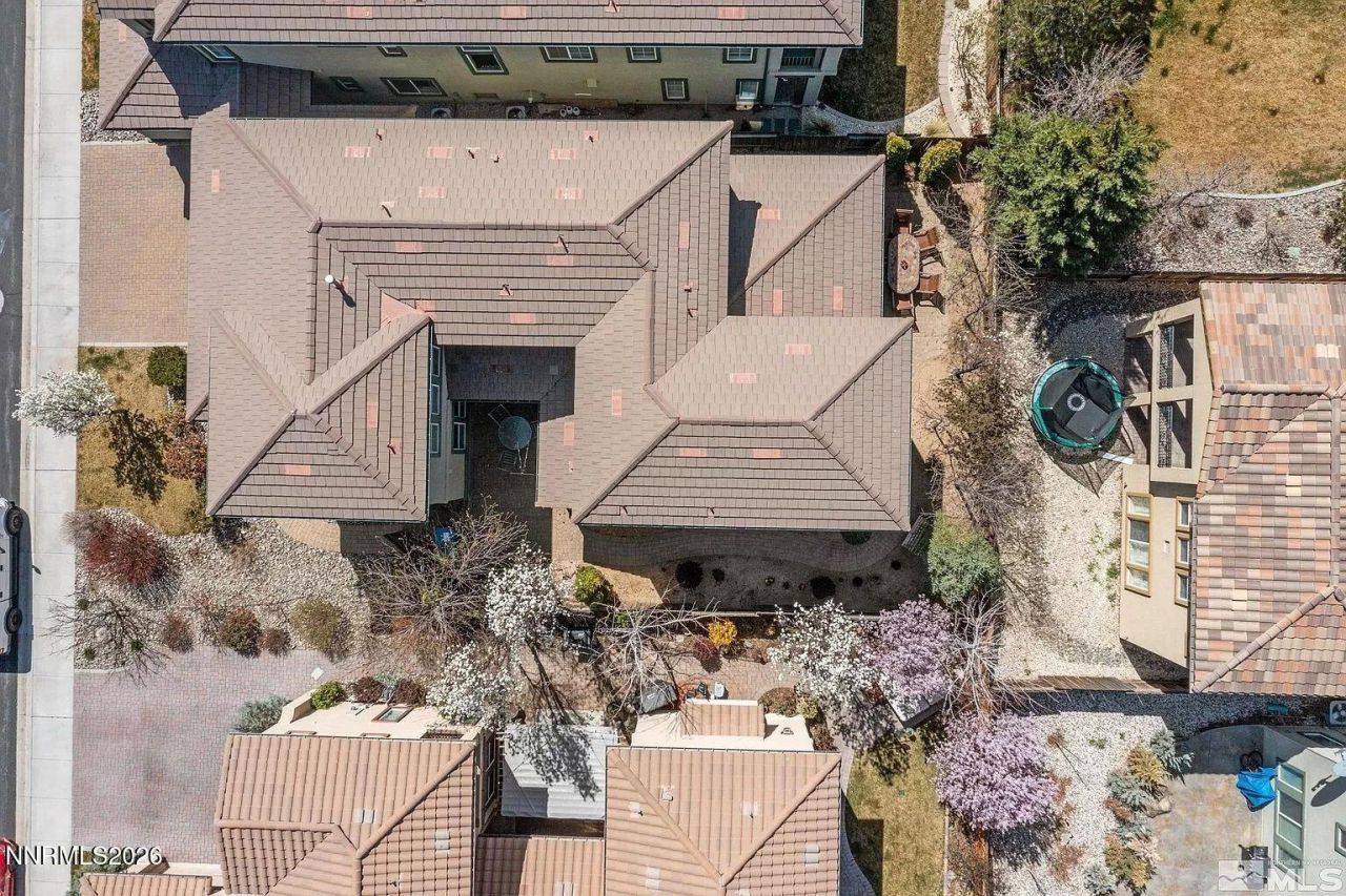 10885 Pentwater Drive, Reno, NV 89521 Photo