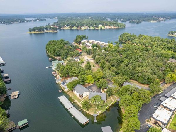 1141 TWIN POINTS Road, Unit D, Hot Springs, AR 71913