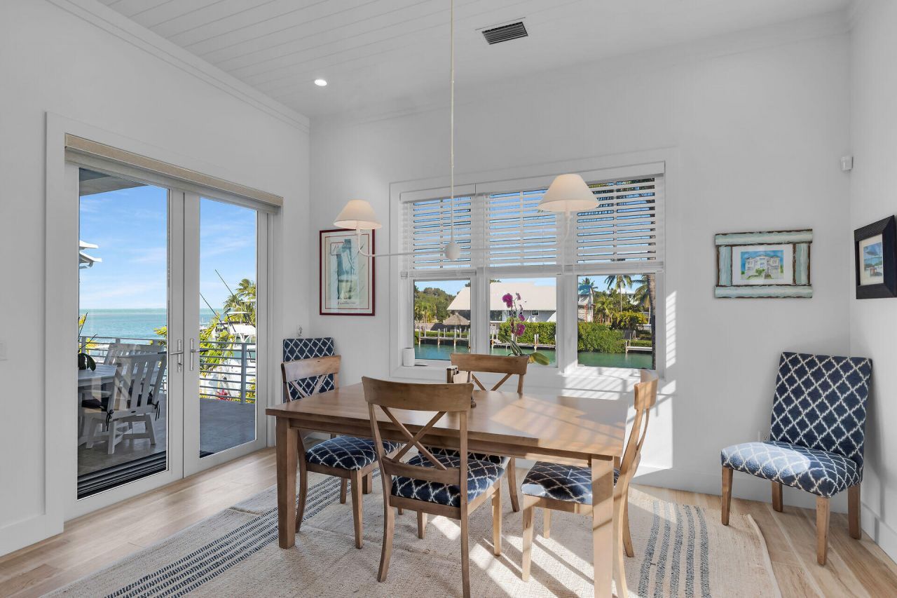 241 Tollgate Boulevard, Islamorada, FL 33036 Photo