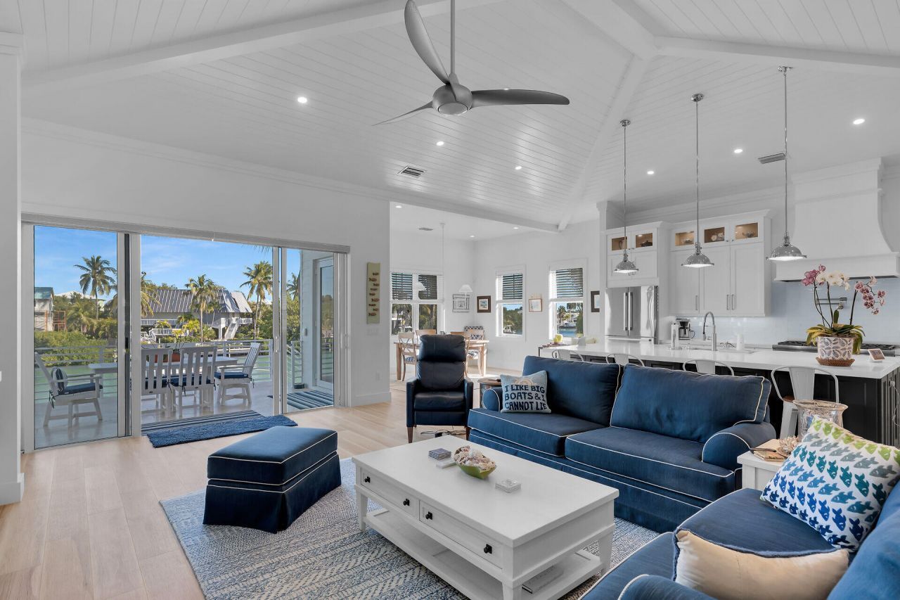 241 Tollgate Boulevard, Islamorada, FL 33036 Photo