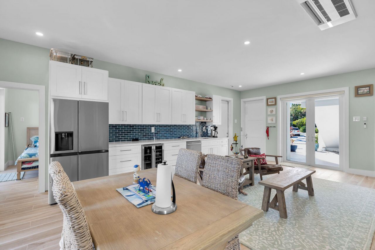 241 Tollgate Boulevard, Islamorada, FL 33036 Photo