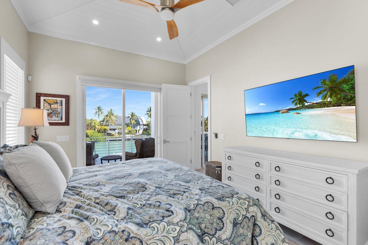 241 Tollgate Boulevard, Islamorada, FL 33036 Photo