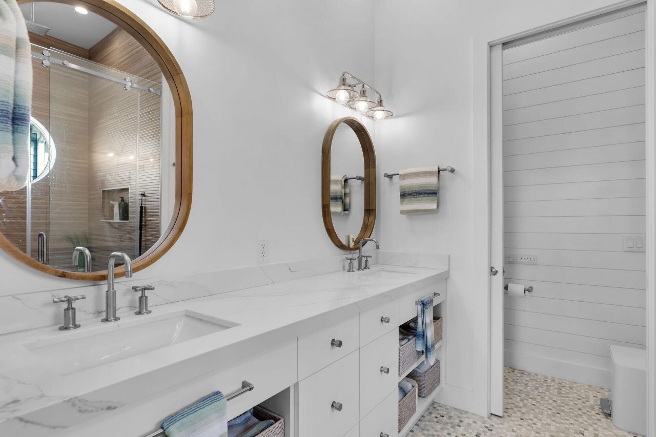 241 Tollgate Boulevard, Islamorada, FL 33036 Photo