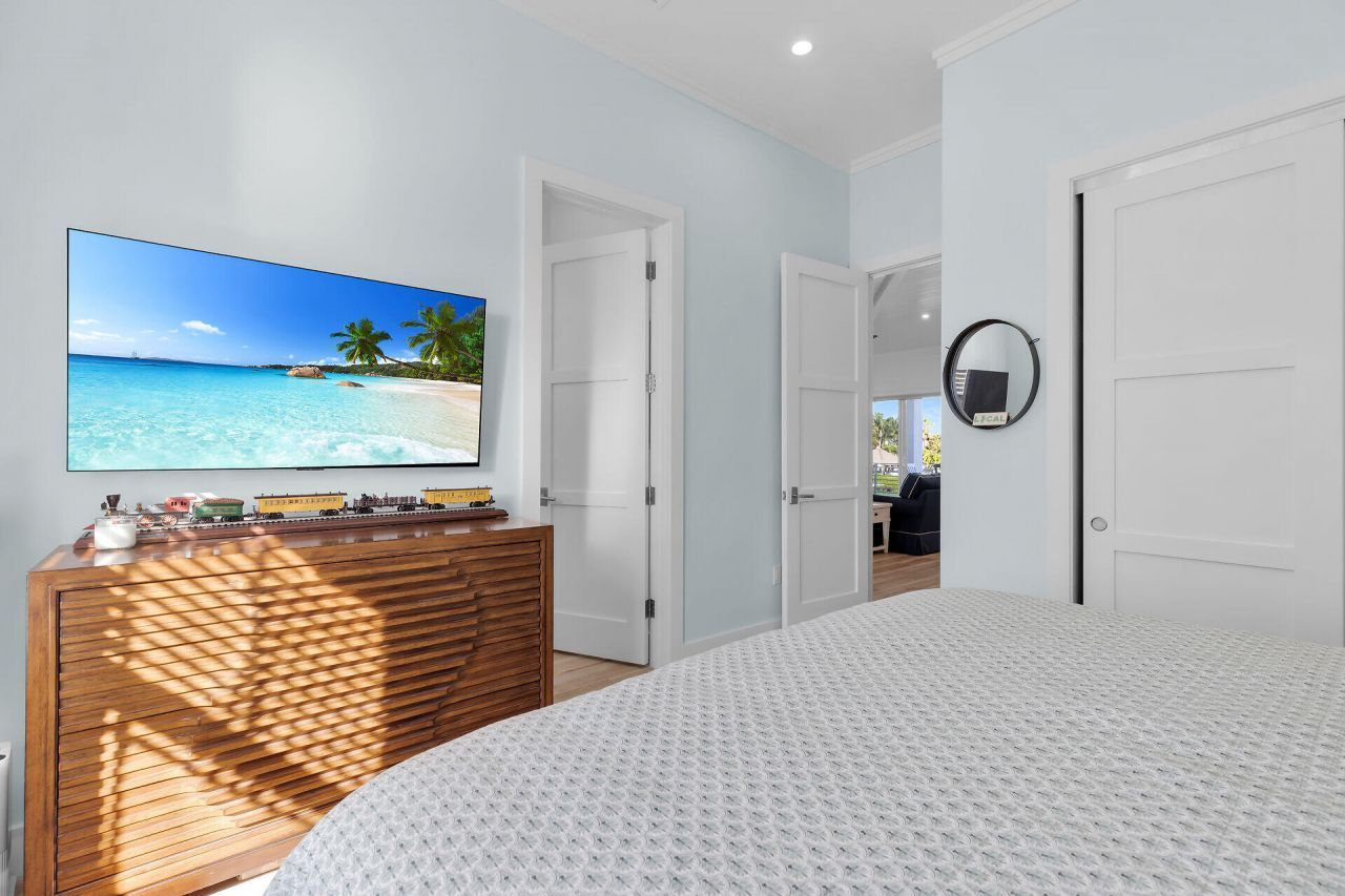 241 Tollgate Boulevard, Islamorada, FL 33036 Photo