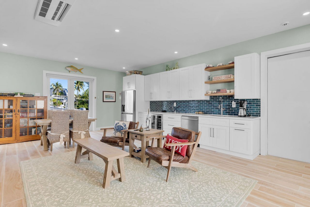 241 Tollgate Boulevard, Islamorada, FL 33036 Photo