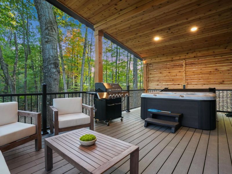 20389 Thompson Ridge Road, Laurelville, OH 43135 Photo 18