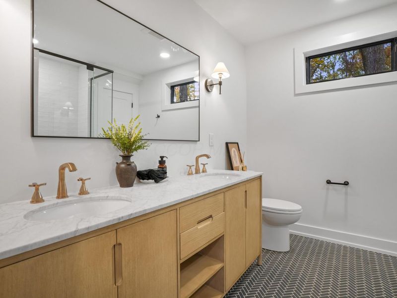 20389 Thompson Ridge Road, Laurelville, OH 43135 Photo 36