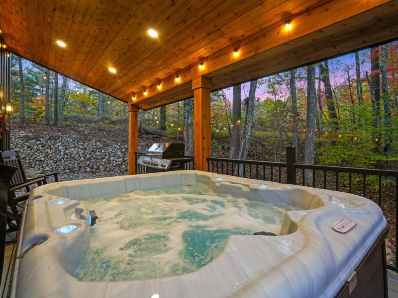 20389 Thompson Ridge Road, Laurelville, OH 43135 Photo 44