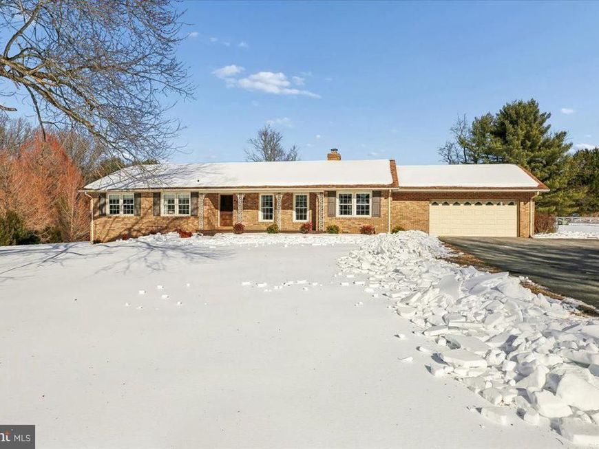 6205 Beechdale Court, Rockville, MD 20855 Main Photo