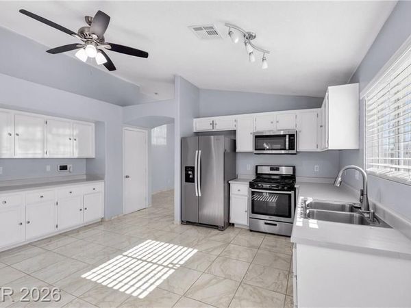 2419 Country Orchard Street, North Las Vegas, NV 89030
