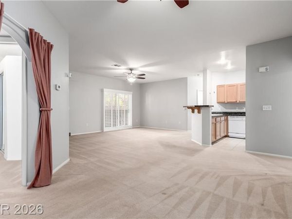 1708 Sky Of Red Drive, Unit 204, Las Vegas, NV 89128