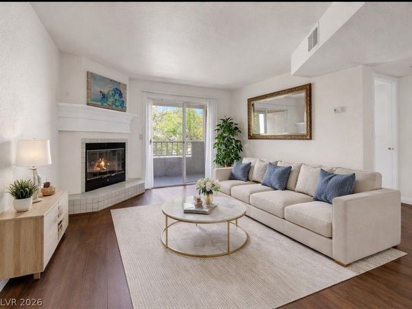 2606 S Durango Drive, Unit 277, Las Vegas, NV 89117