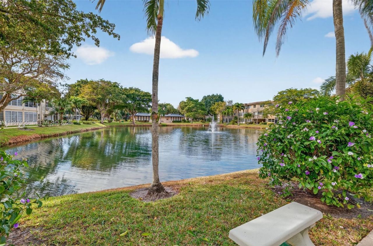 3431 NW 50th Ave, Unit 110, Lauderdale Lakes, FL 33319 Photo