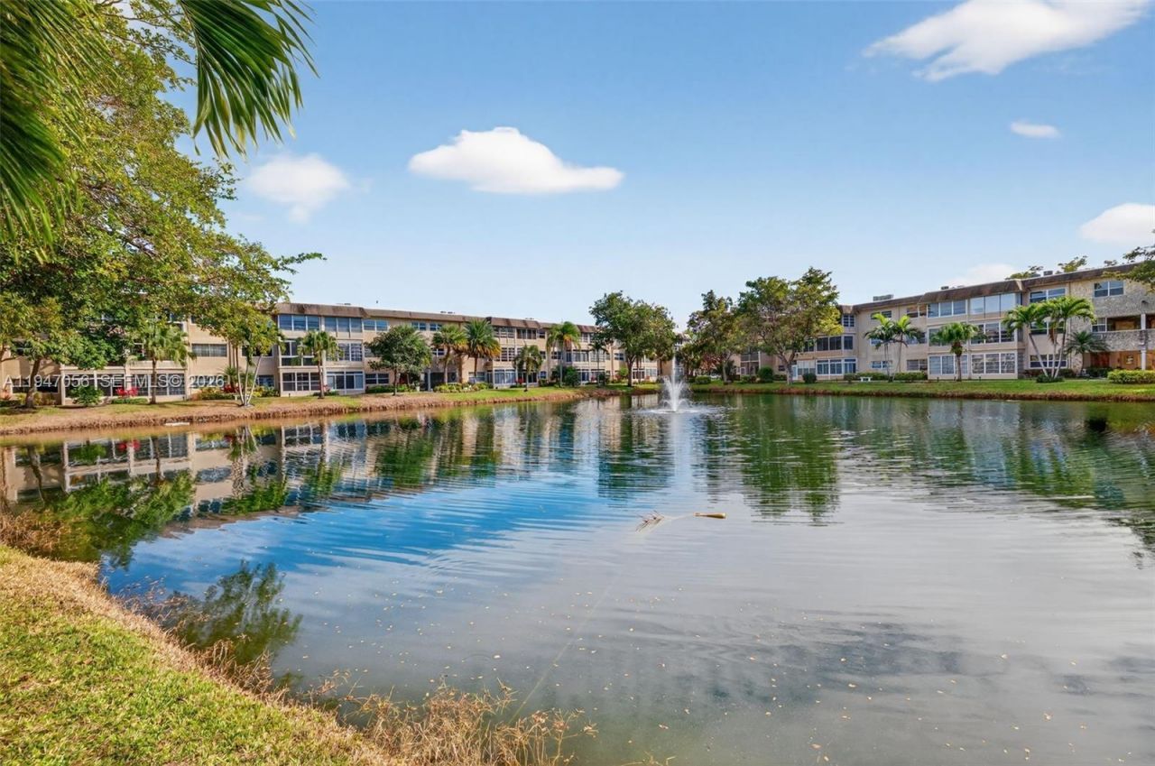 3431 NW 50th Ave, Unit 110, Lauderdale Lakes, FL 33319 Photo