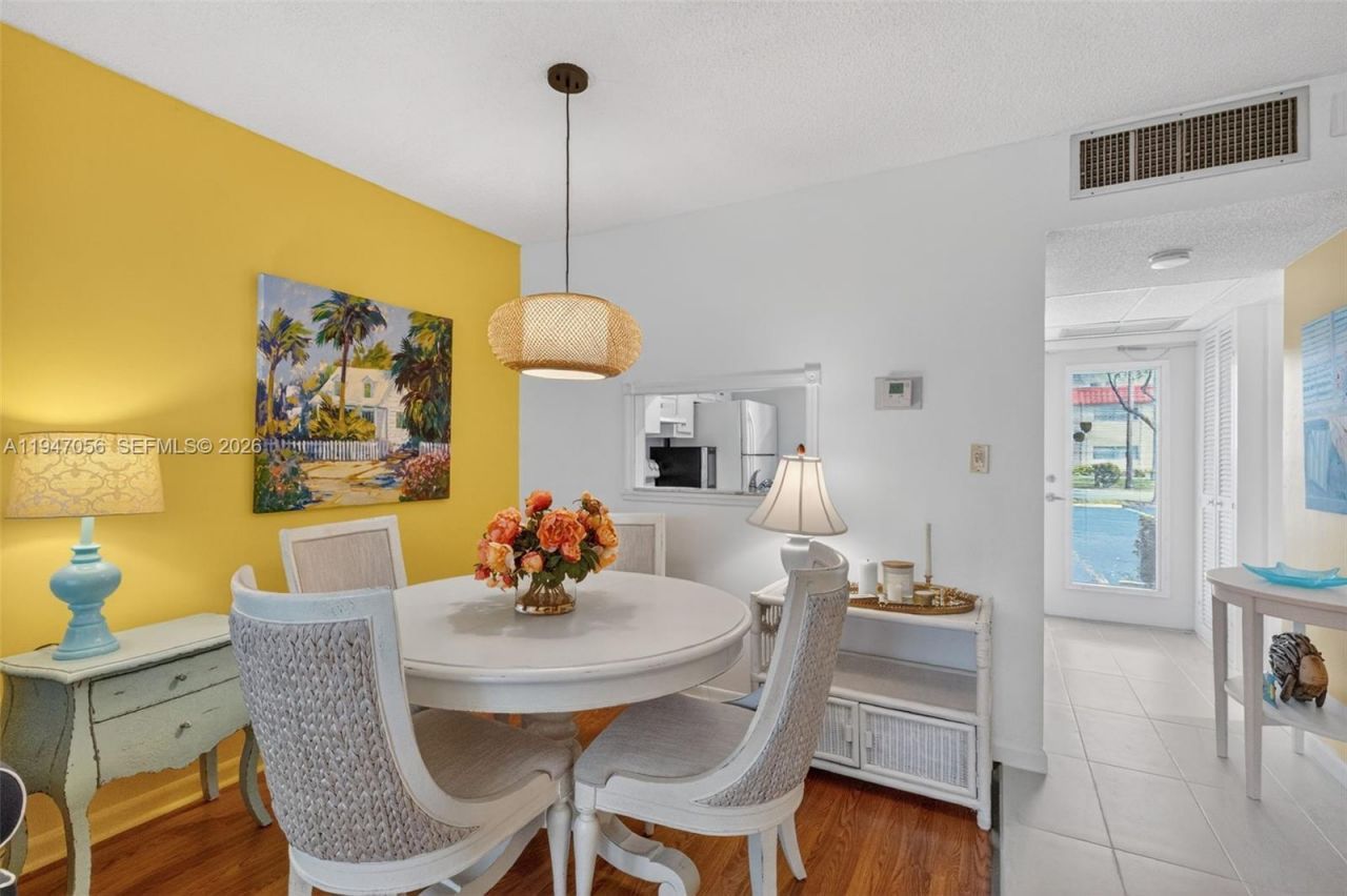 3431 NW 50th Ave, Unit 110, Lauderdale Lakes, FL 33319 Photo