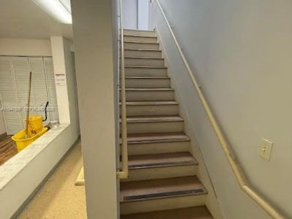 262 Miracle Mile, Coral Gables, FL 33134