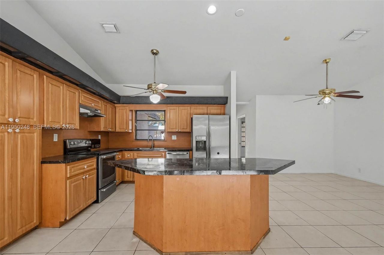 13830 SW 104th Terrace, Miami, FL 33186 Photo