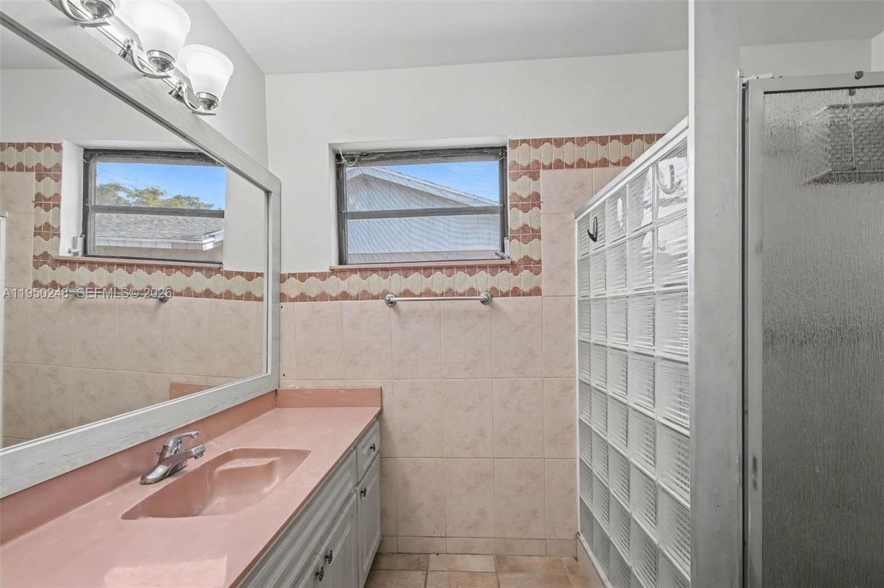 13830 SW 104th Terrace, Miami, FL 33186 Photo